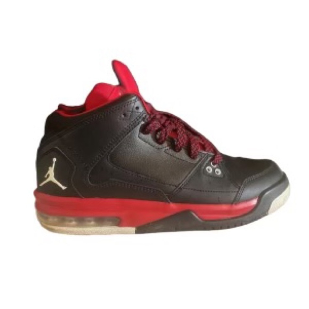 Jordan flights black white & red